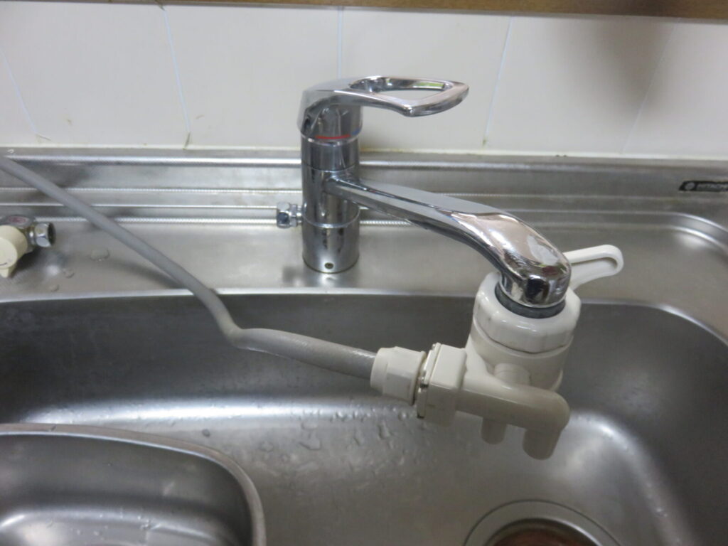 シングルレバー混合水栓